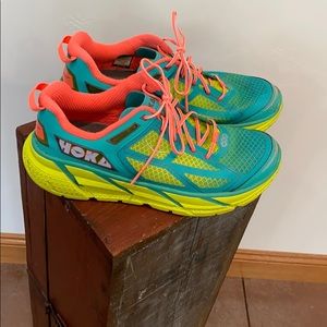 Hoka Womens Running Show Size 8.5